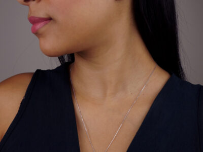 Conjunto colar e brincos com pedra oval fusion premium banhado em ouro branco