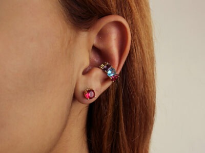 Kit de brinco ponto de luz + piercing com pedras coloridas banhado em ouro 18k