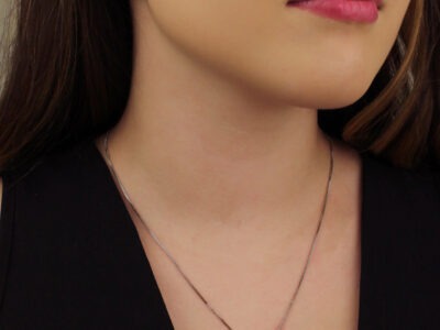 Conjunto colar e brinco com zircônia oval banhado em ouro branco