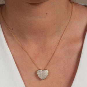 Colar com pingente coração pavê banhado em ouro 18k
