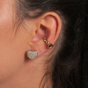 Brinco coração pavê banhado com piercing três corações em ouro 18k