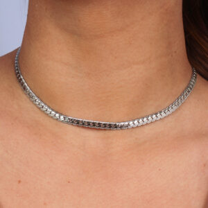 Choker trançada texturizada banhada em ouro branco