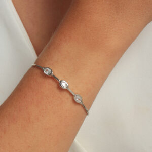 Bracelete aro com três zircônias ovais cristal banhado em ouro branco