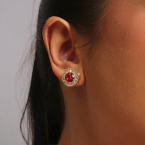 Brinco círculo zircônia rubi com navetes banhado em ouro 18k