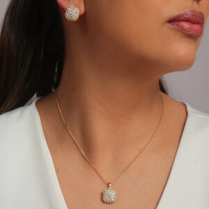 Conjunto design almofada pavê banhado em ouro 18k