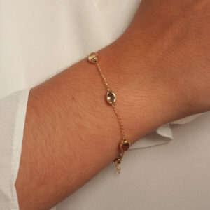 Pulseira elinhos com pingentes ovais lisos banhado em ouro 18k