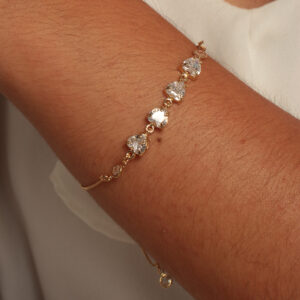 Pulseira ajustável zircônia de corações cristais banhado em ouro 18k