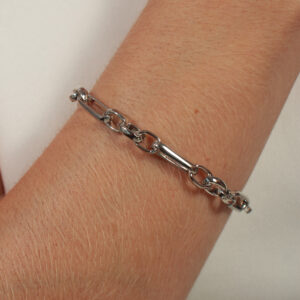 Pulseira design cartie elos ovais banhado em ouro branco