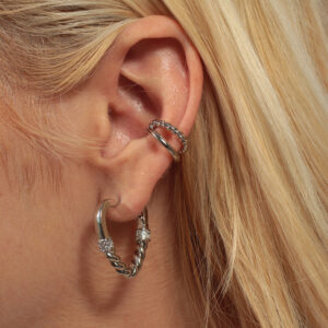 Kit argola coração trançado com detalhes cravejado com piercing fake fio duplo banhado em  ouro branco