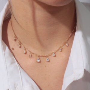 Choker elinhos com pingente gotas cristais banhado em ouro 18k