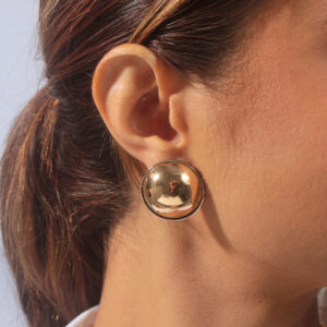 Brinco meia bola lisa duo banhado em ouro 18k