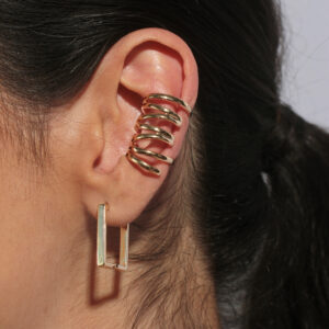 Kit brinco retangular liso com piercing fake fios banhado em ouro 18k