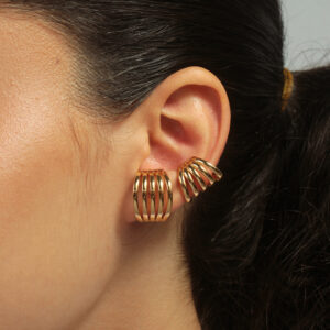 Kit brinco e piercing fake fios lisos banhado em ouro 18k