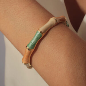 Bracelete resinado verde, nude e laranja banhado em ouro 18k