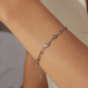 Pulseira pontos de luz cristais banhado em ouro branco