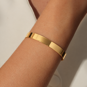 Bracelete liso banhado em ouro 18k